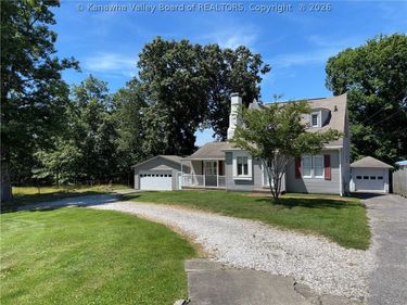 1820 Beechwood Drive, South Charleston, WV 25309