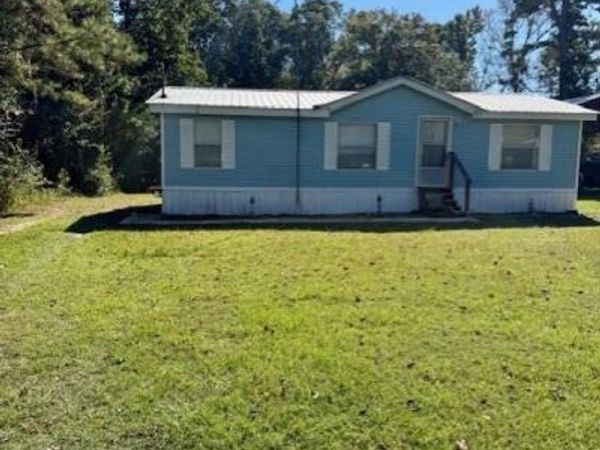 738 Bryant Landing Road, Wewahitchka, FL 32465