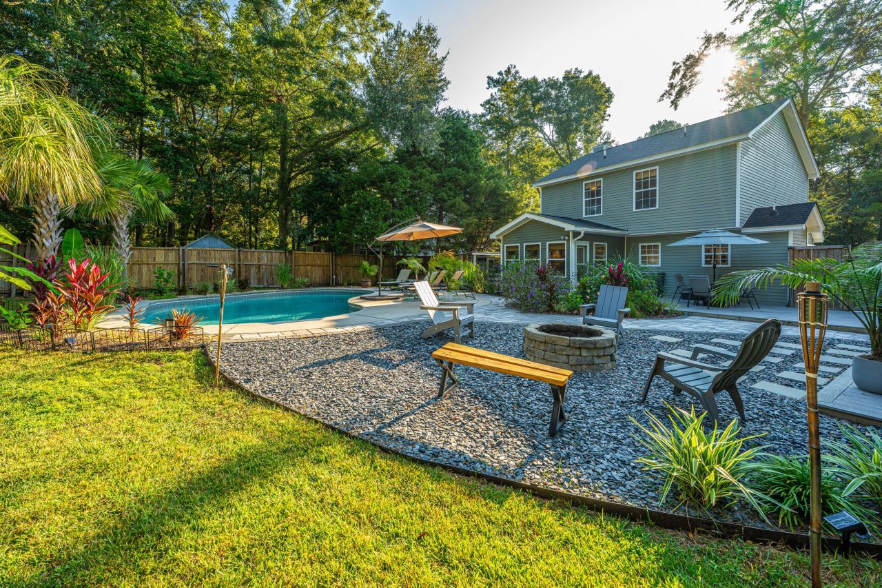 3286 Berryhill Road Photo 6