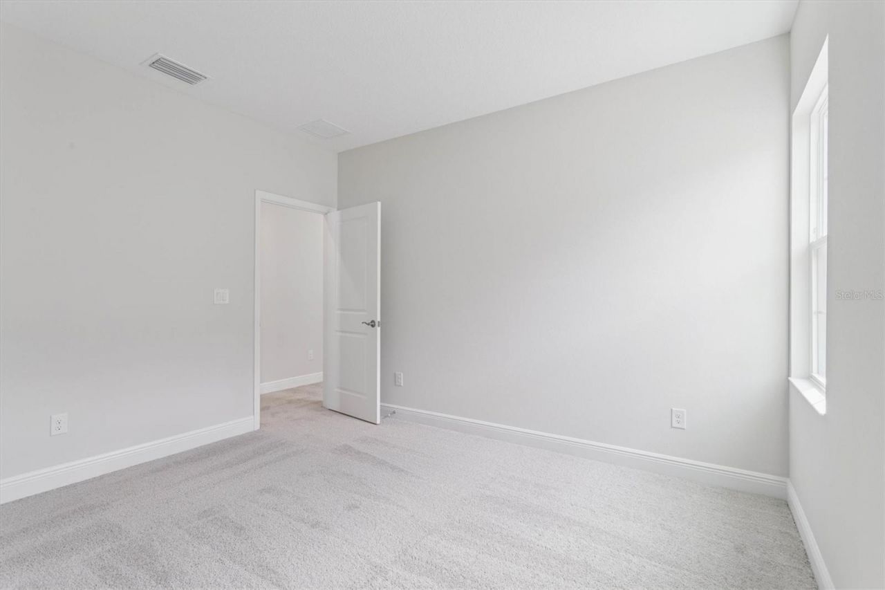 35310 Big Hawk Drive, Zephyrhills, FL 33541 Photo