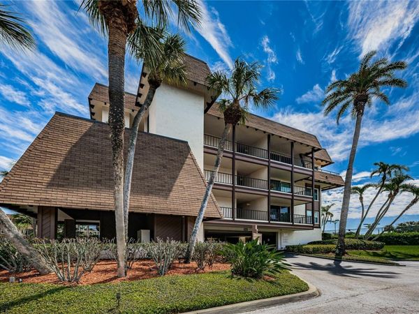 3021 COUNTRYSIDE BOULEVARD, Unit 26A, CLEARWATER, FL 33761