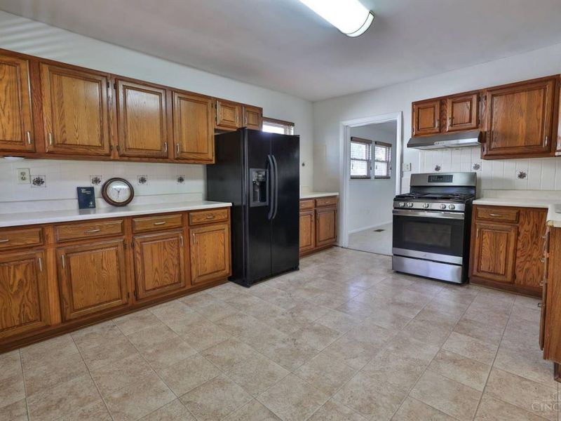 502 Marion Road, Woodlawn, OH 45215 Photo 13