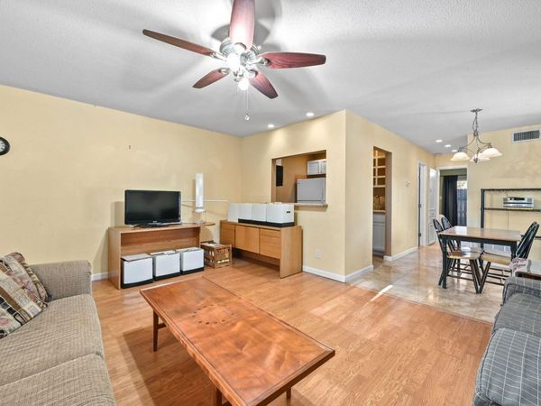 2425 Ashdale DR, Unit 28, Austin, TX 78757