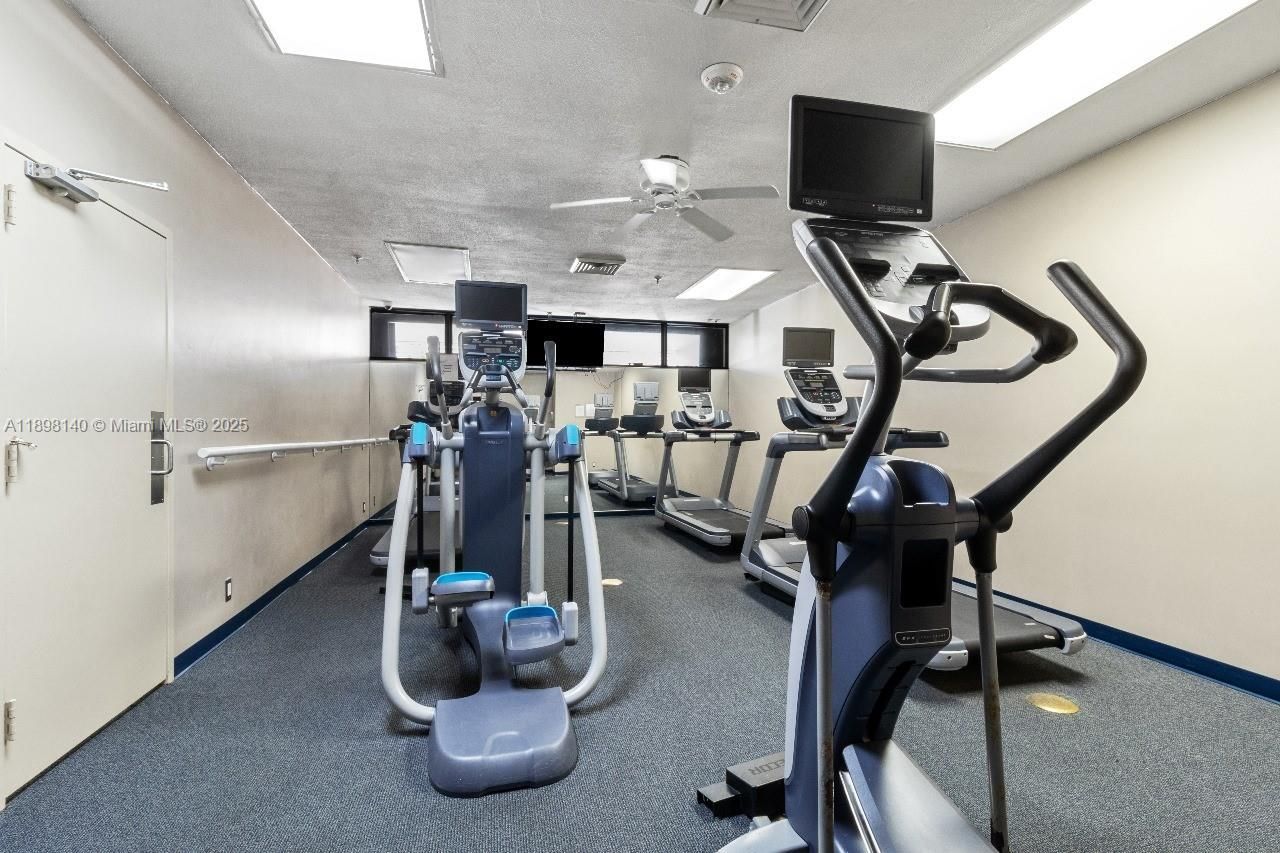 520 Brickell Key Dr, Unit A1616, Miami, FL 33131 Photo