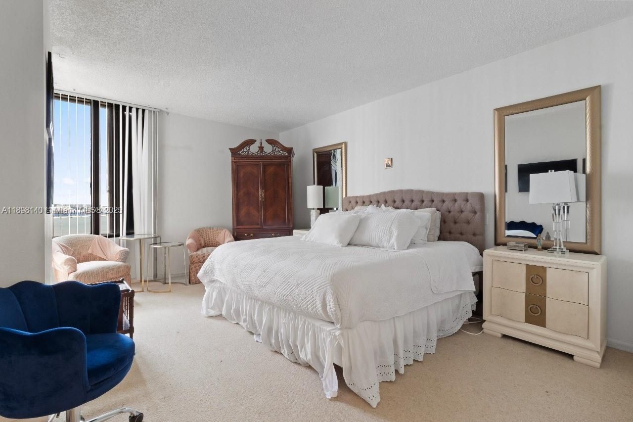 520 Brickell Key Dr, Unit A1616, Miami, FL 33131 Photo