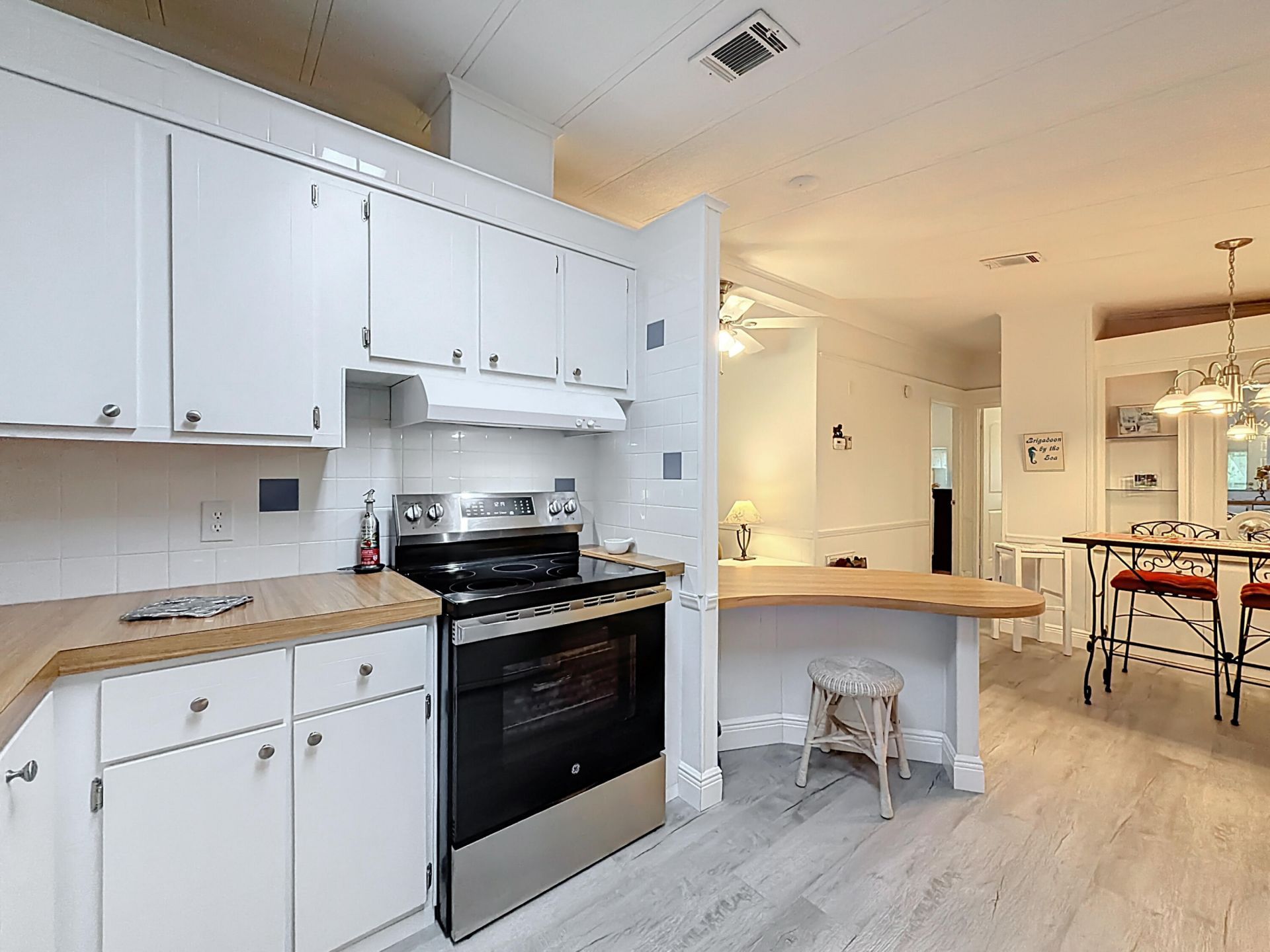 7335 SE Independence Avenue, Hobe Sound, FL 33455 Photo