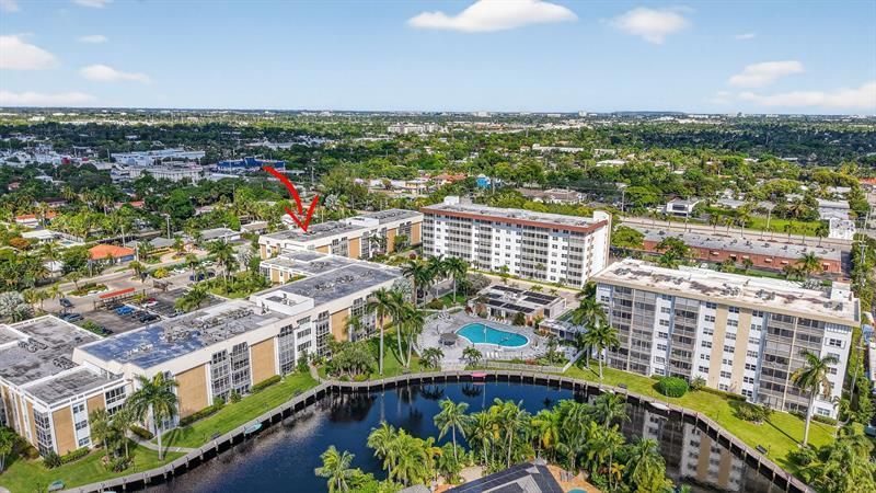 3040 NE 16th Ave, Unit 411, Oakland Park, FL 33334 Photo