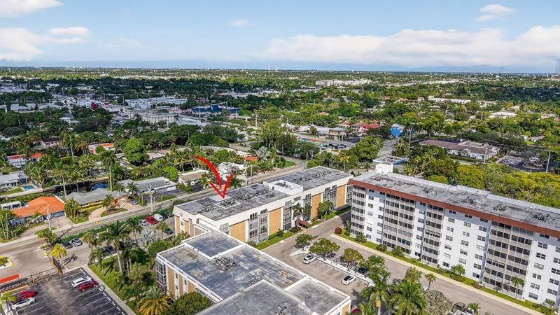 3040 NE 16th Ave, Unit 411, Oakland Park, FL 33334 Photo