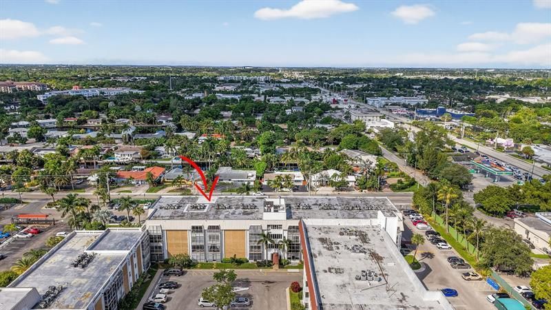 3040 NE 16th Ave, Unit 411, Oakland Park, FL 33334 Photo