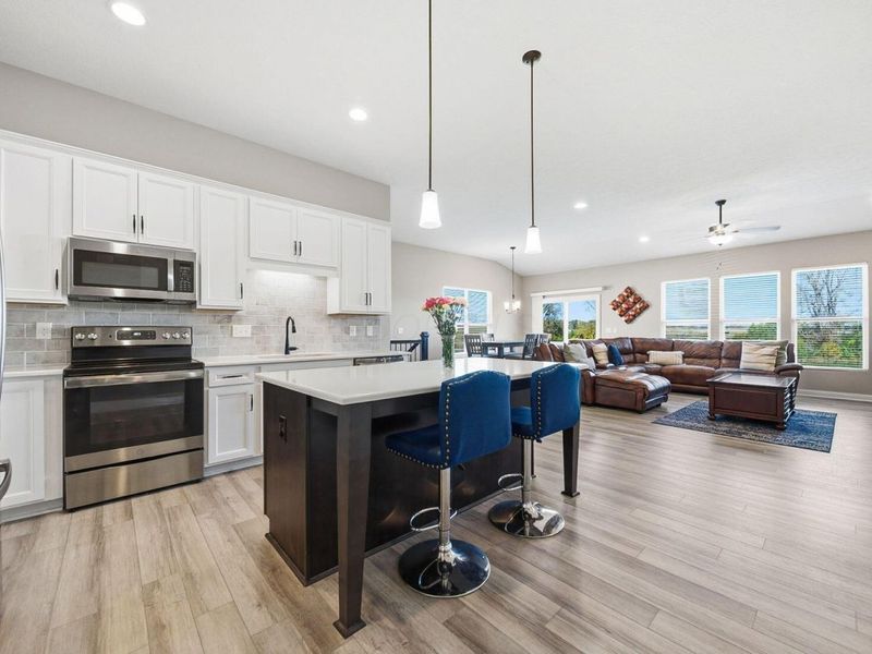 438 Bethpage Boulevard, Commercial Point, OH 43116 Photo 6