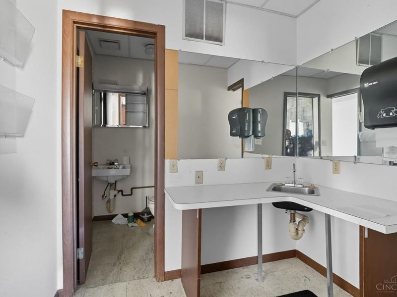 9319 Cincinnati Columbus Road, West Chester, OH 45069 Photo 34