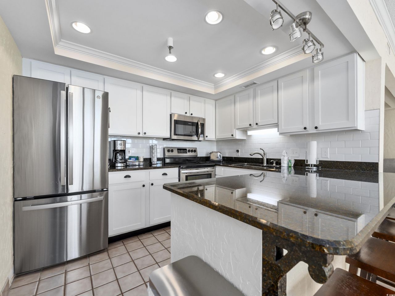 601 Retreat Beach Circle Photo 14