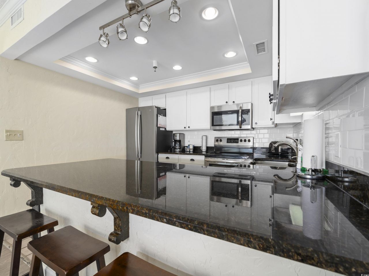 601 Retreat Beach Circle Photo 15