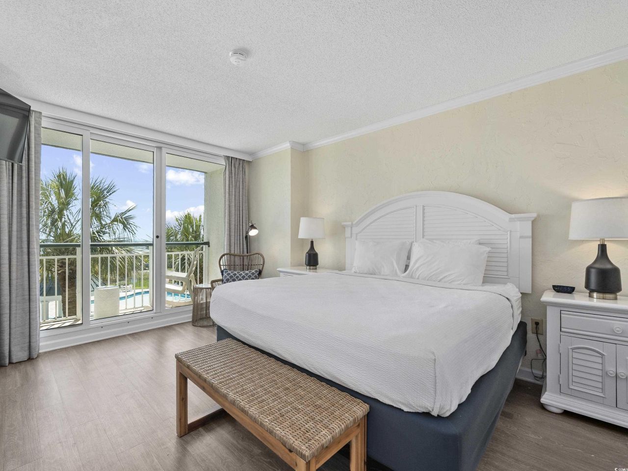 601 Retreat Beach Circle Photo 18