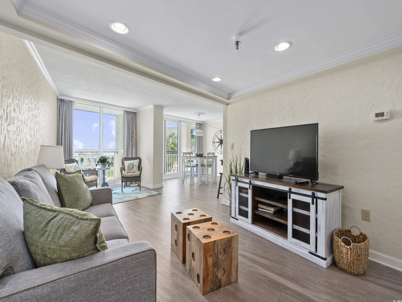 601 Retreat Beach Circle Photo 8