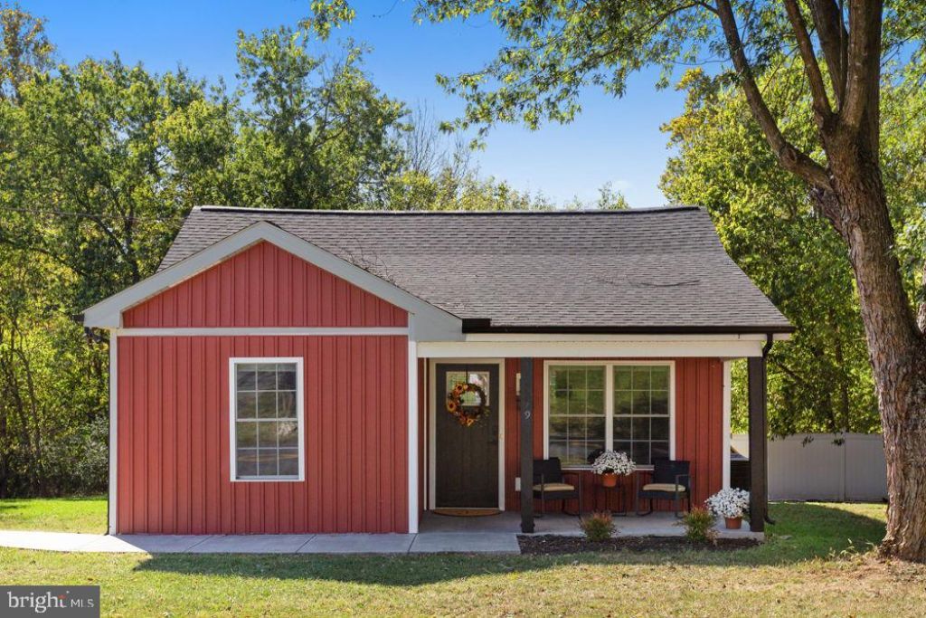 5079 Orchard Drive, Timberville, VA 22853 Main Photo