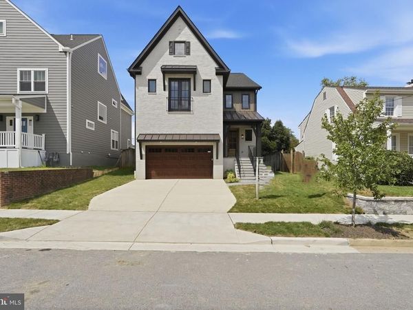 735 20TH STREET S, ARLINGTON, VA 22202