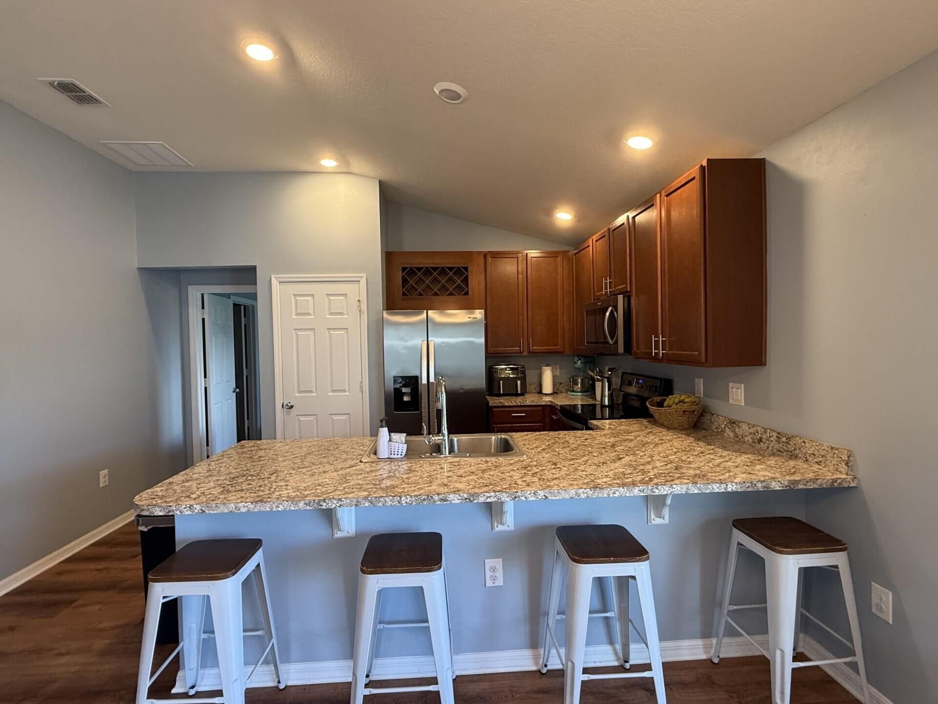 5565 NW Pine Trail Circle, Port Saint Lucie, FL 34983 Photo