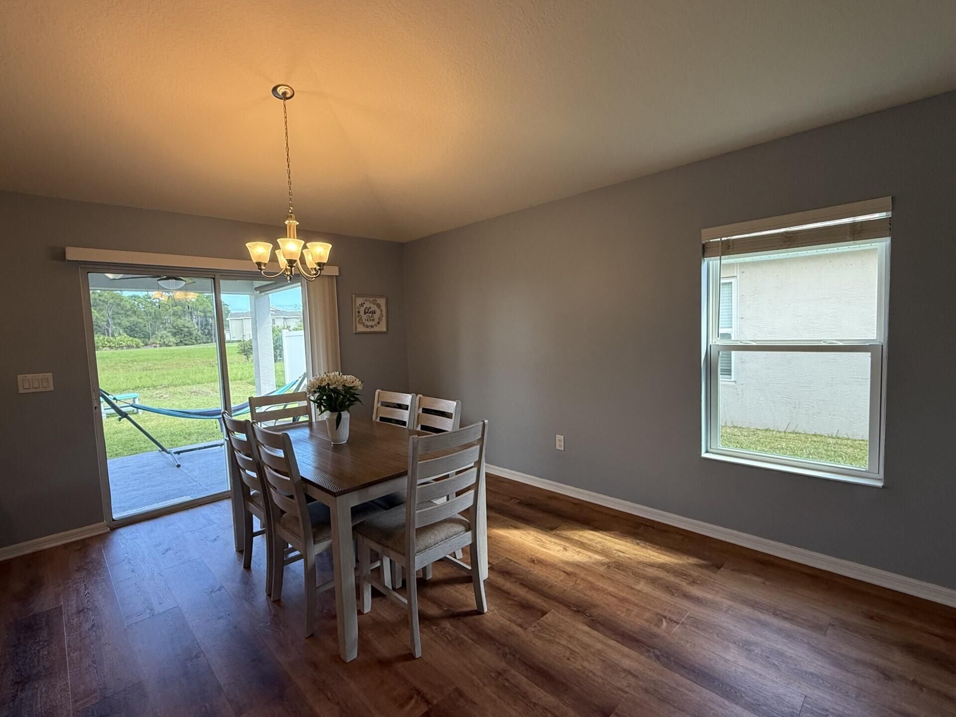 5565 NW Pine Trail Circle, Port Saint Lucie, FL 34983 Photo