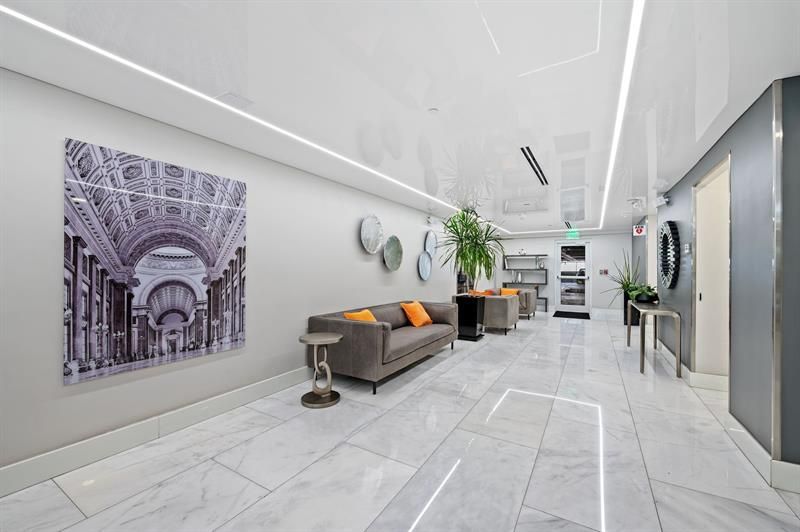 340 Sunset Drive, Unit 401, Fort Lauderdale, FL 33301 Photo