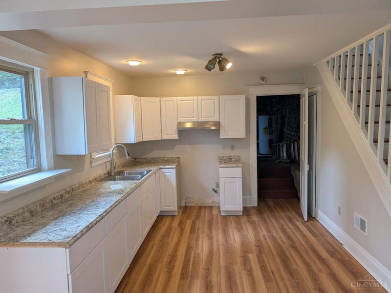 2564 Linden Street, Cincinnati, OH 45225 Photo 3