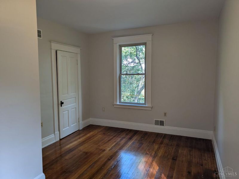 2564 Linden Street, Cincinnati, OH 45225 Photo 7