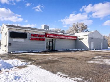 1701 N Dort Highway, Flint, MI 48506