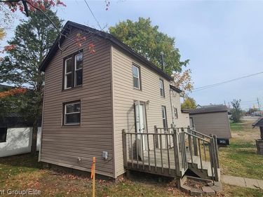 120 W McNeil Street, Corunna, MI 48817