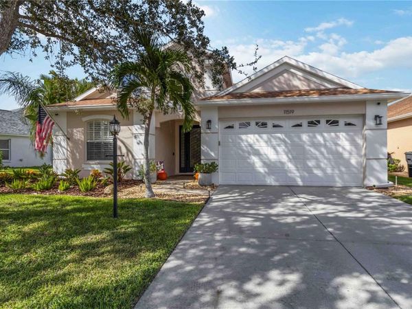 11519 SWEETFLAG DRIVE, LAKEWOOD RANCH, FL 34202