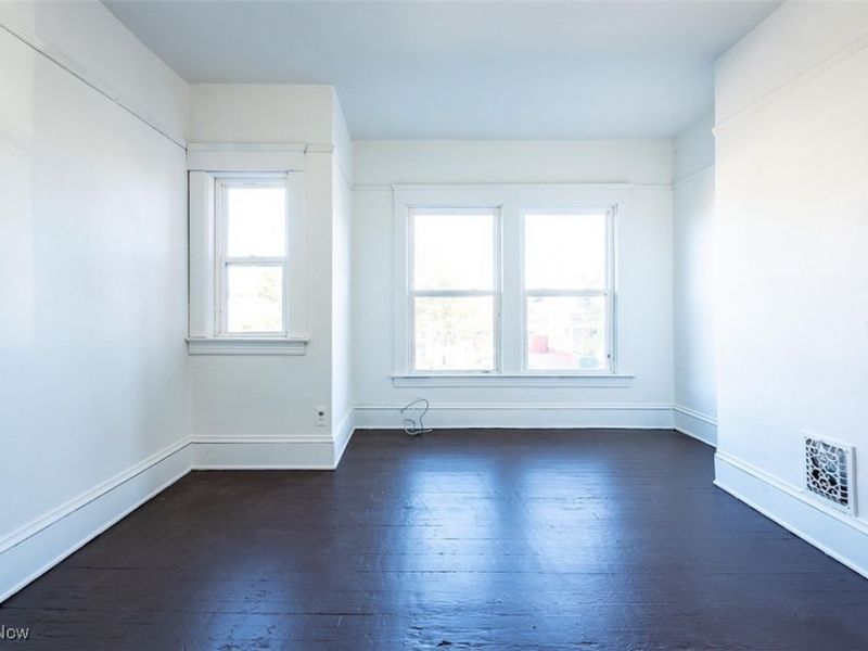 3300 W 98th Street, Cleveland, OH 44102 Photo 15