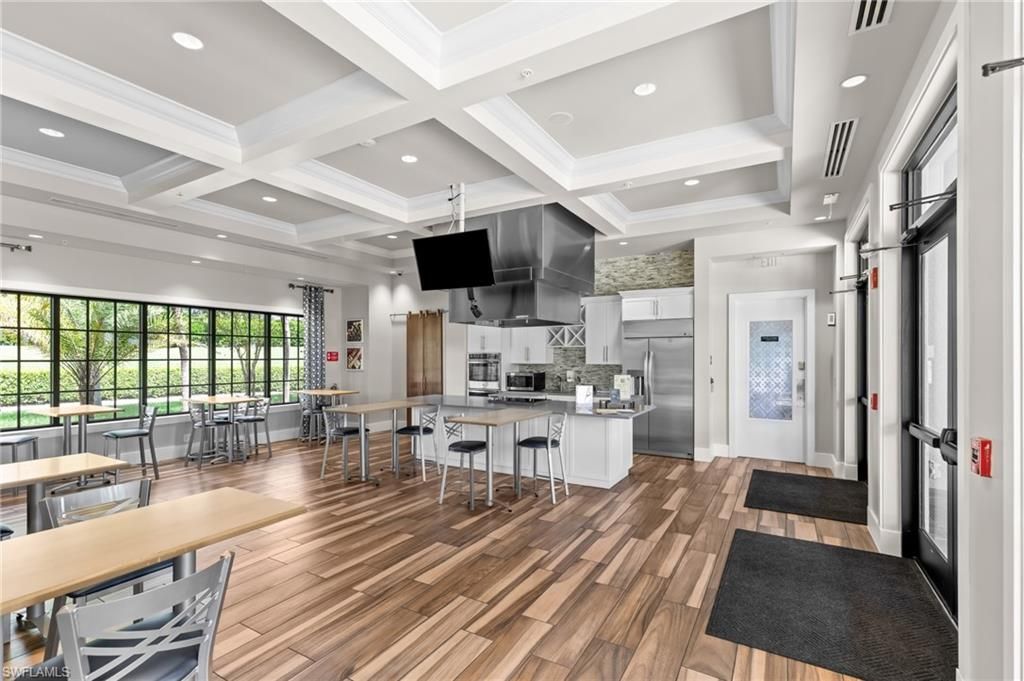 2149 Frangipani Cir, Unit 101, Naples, FL 34120 Photo