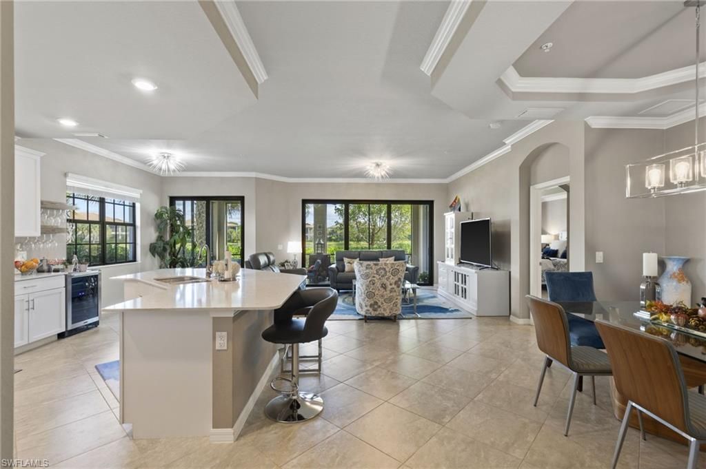 2149 Frangipani Cir, Unit 101, Naples, FL 34120 Photo