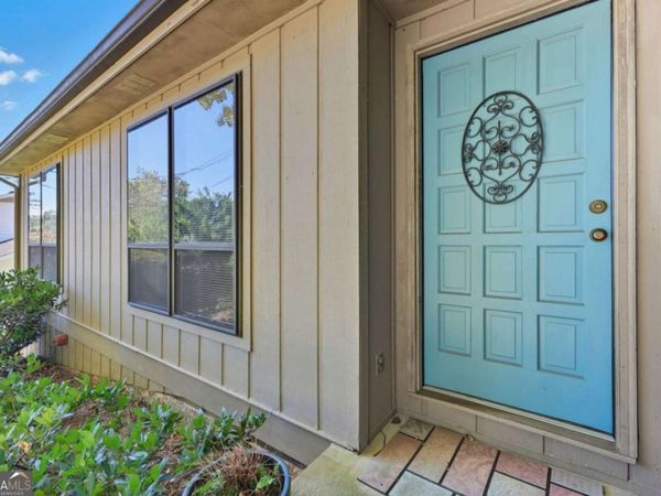 943 Parkhill Place, Gainesville, GA 30501