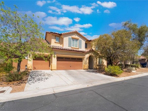 10259 Wolves Den Lane, Las Vegas, NV 89178