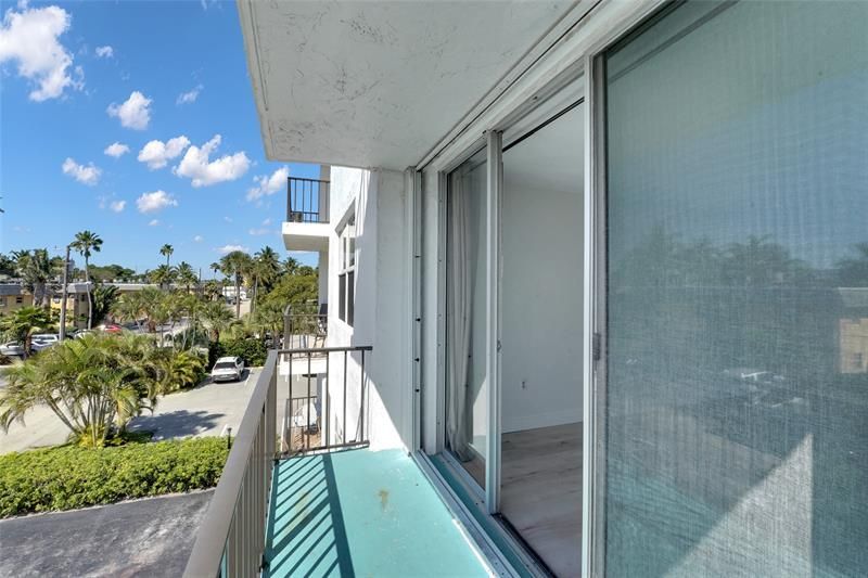 301 Croton Avenue, Unit 302, Lantana, FL 33462 Photo