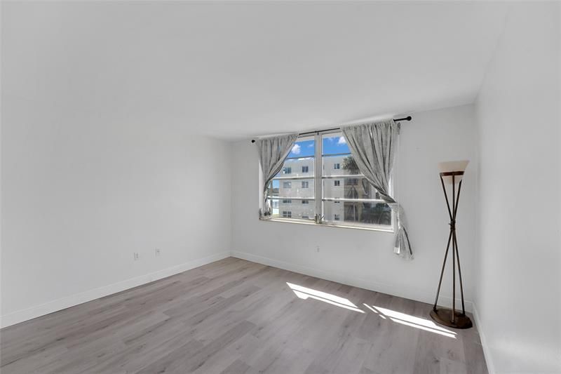 301 Croton Avenue, Unit 302, Lantana, FL 33462 Photo