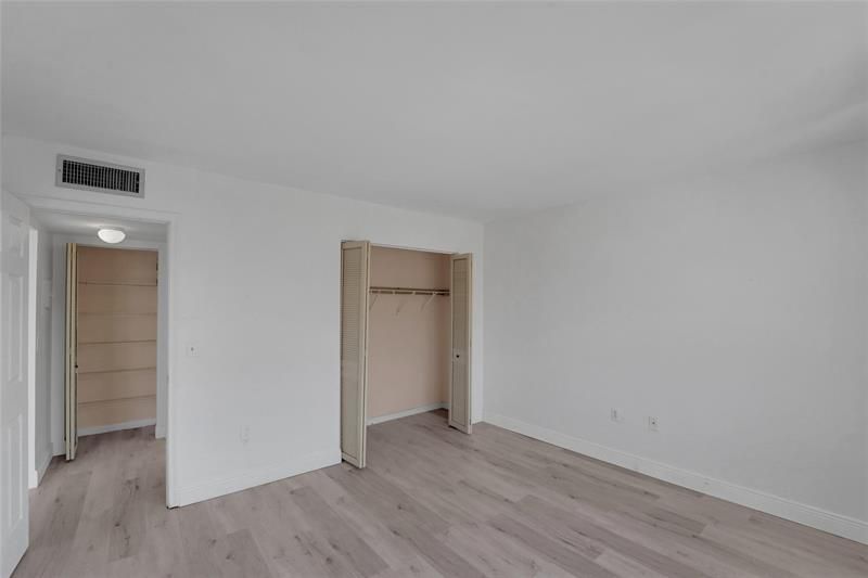 301 Croton Avenue, Unit 302, Lantana, FL 33462 Photo