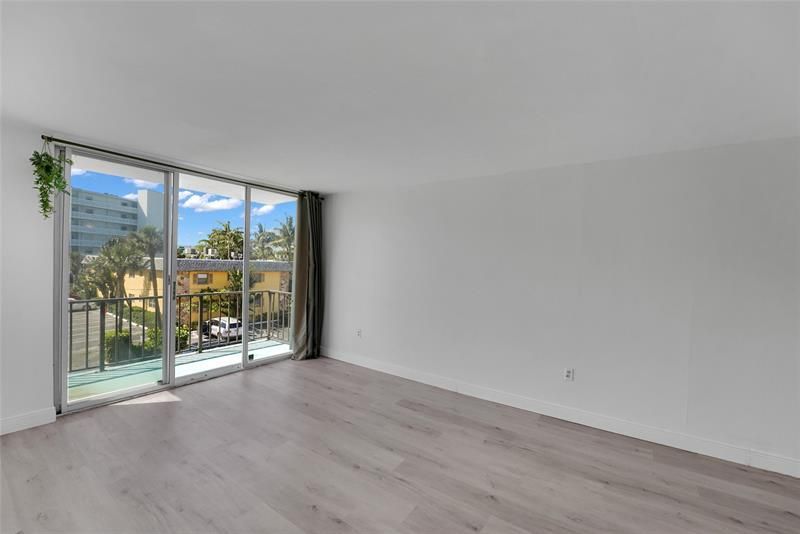 301 Croton Avenue, Unit 302, Lantana, FL 33462 Photo