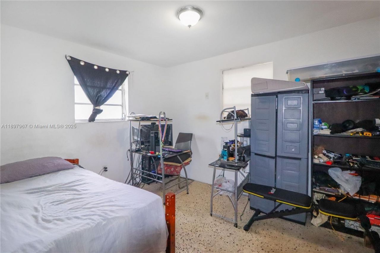 333 SW 30th Ave, Miami, FL 33135 Photo