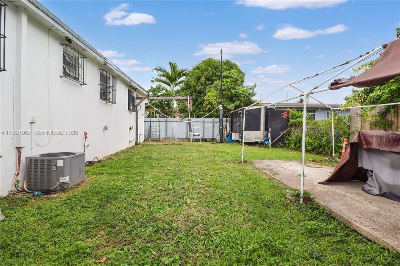 333 SW 30th Ave, Miami, FL 33135 Photo