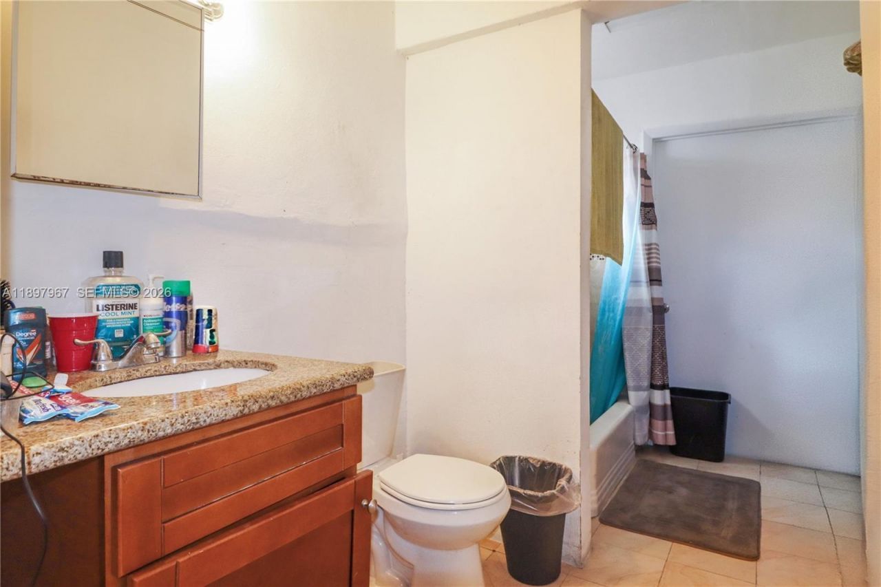 333 SW 30th Ave, Miami, FL 33135 Photo