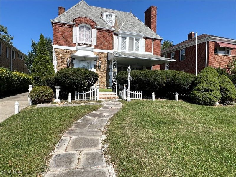 4019 Okalona Road, South Euclid, OH 44121 Photo 2