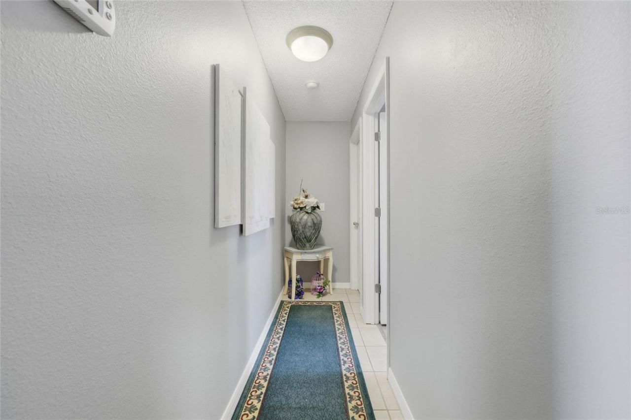 2219 Merry Rd, Tavares, FL 32778 Photo