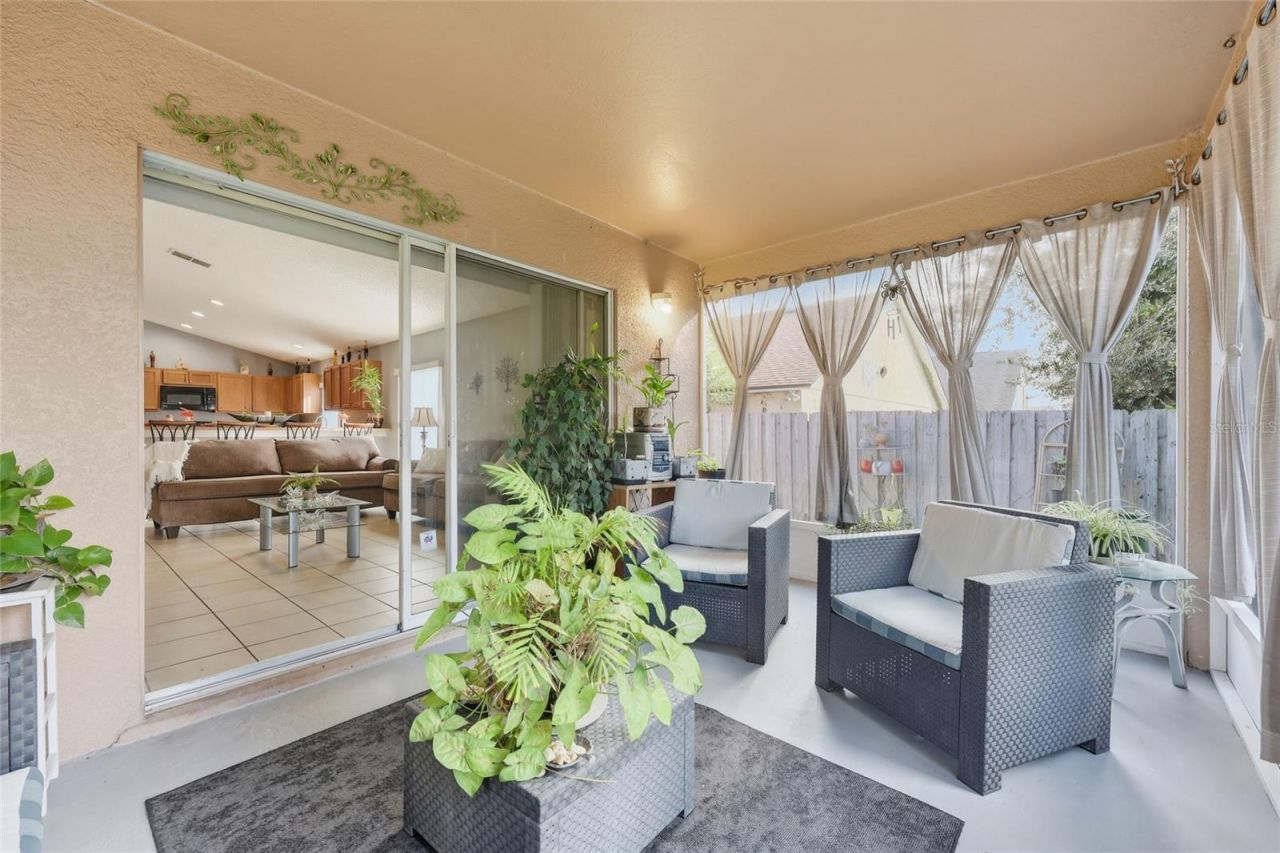 2219 Merry Rd, Tavares, FL 32778 Photo