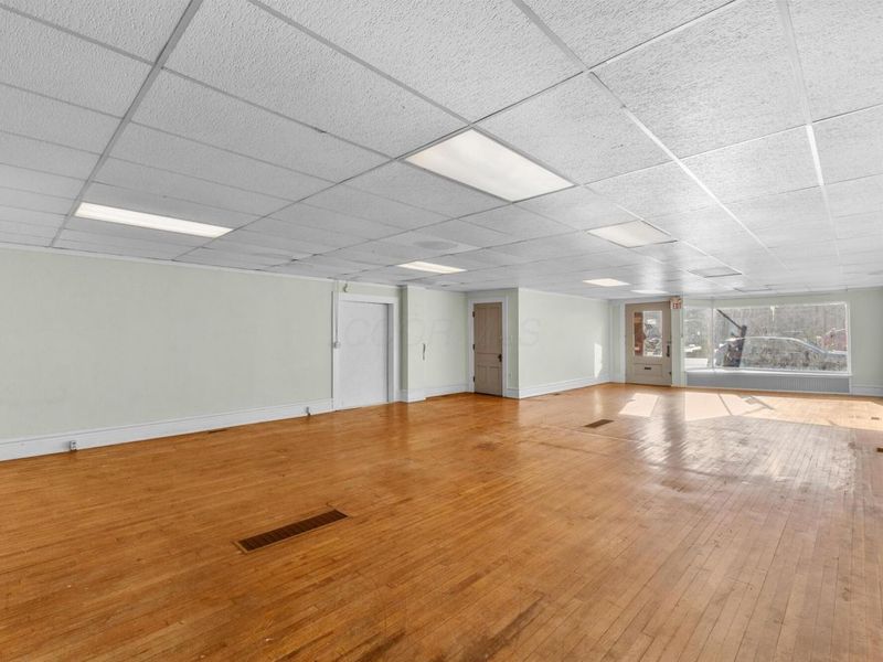 9 E High Street, London, OH 43140 Photo 7
