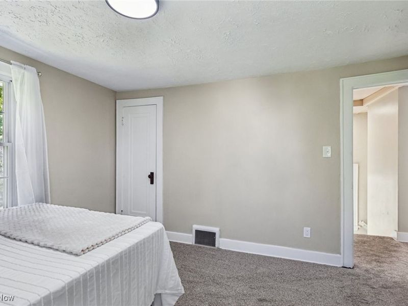 615 Noah Avenue, Akron, OH 44320 Photo 17