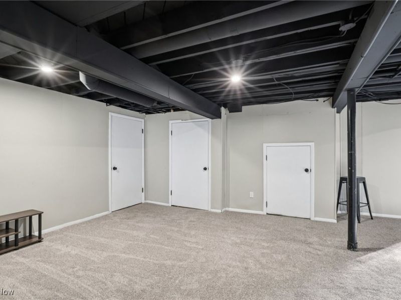 615 Noah Avenue, Akron, OH 44320 Photo 25