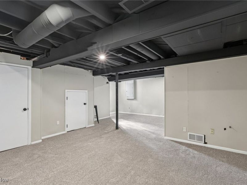 615 Noah Avenue, Akron, OH 44320 Photo 26