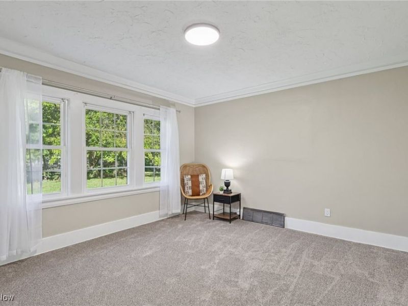 615 Noah Avenue, Akron, OH 44320 Photo 5