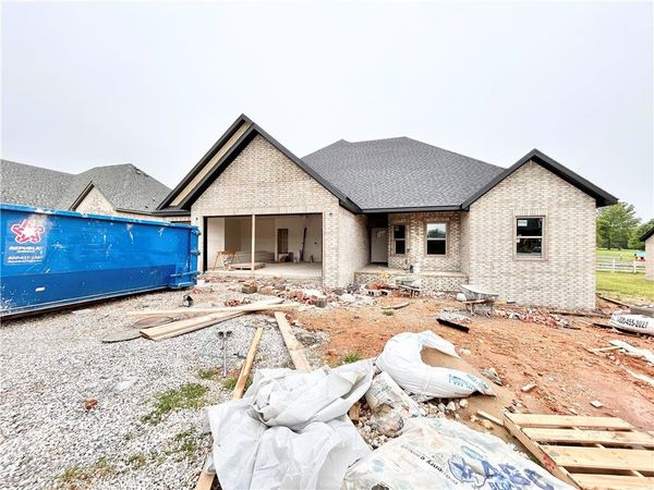 2205 Crane Avenue, Pea Ridge, AR 72751